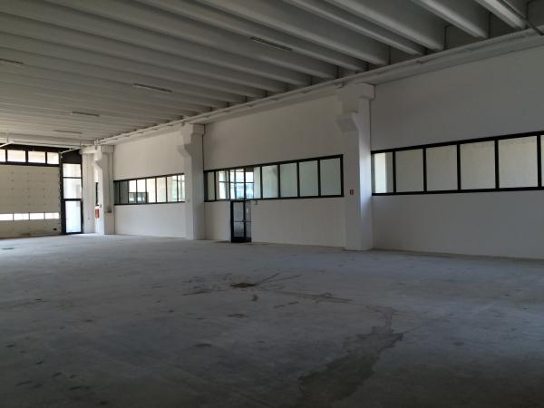 Assago Zona Milano Sud Ovest - Via Idiomi 1/44 - 520mq