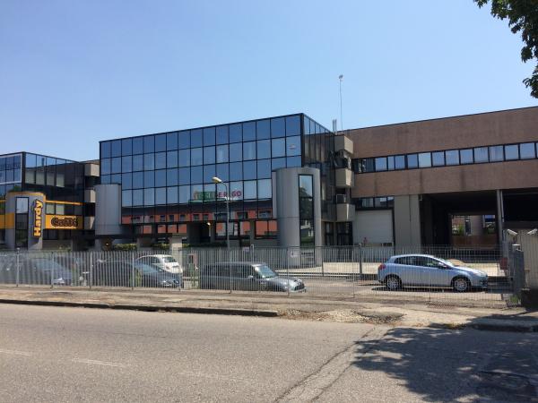 Assago Zona Milano Sud Ovest - Via Idiomi 1/44 - 520mq